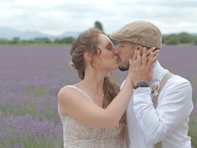 Le mariage de Alain et Fanny à Richerenches, Vaucluse 12