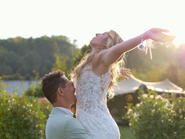 Le mariage de Jimmy et Anaïs à Nivolas-Vermelle, Isère 13