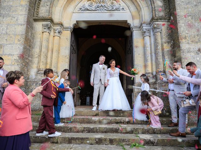 Le mariage de Sylvain et Carine à Tabanac, Gironde 74