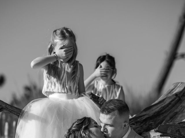 Le mariage de Sylvain et Carine à Tabanac, Gironde 129