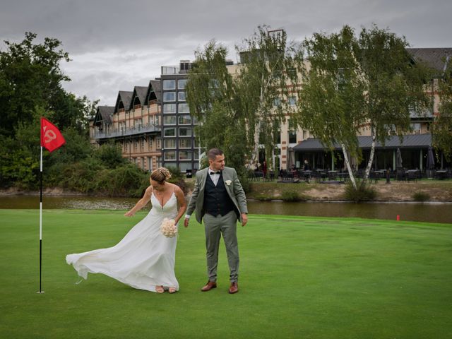 Le mariage de Kévin et Elsa à Ormes, Loiret 16