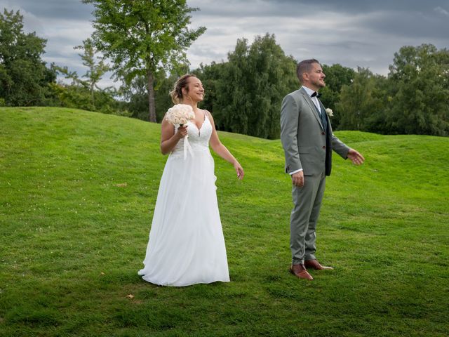 Le mariage de Kévin et Elsa à Ormes, Loiret 20