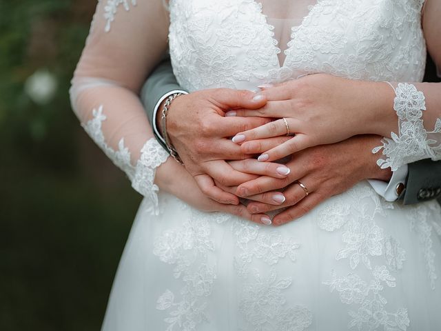 Le mariage de Justin et Céline à Choué, Loir-et-Cher 9