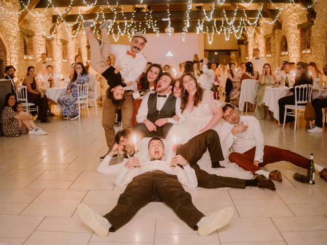 Le mariage de Romain et Alexia à Paris, Paris 61