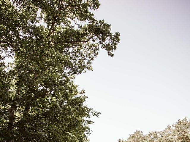 Le mariage de Valentin et Mélanie à Chambon-la-Forêt, Loiret 24