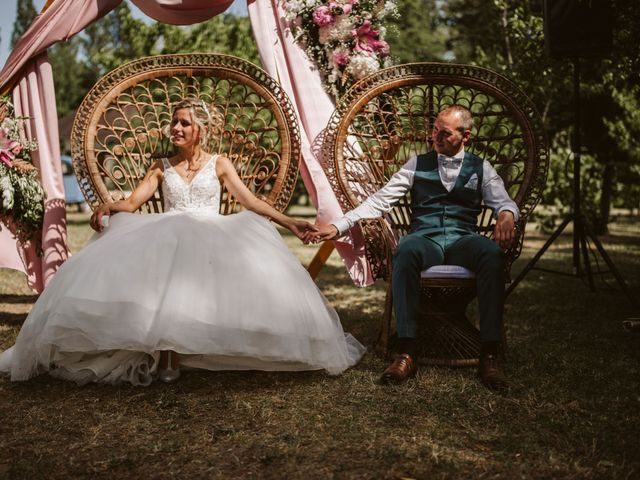 Le mariage de Valentin et Mélanie à Chambon-la-Forêt, Loiret 25