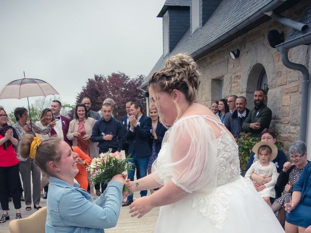 Le mariage de Arnaud et Mélanie à Lanvéoc, Finistère 31
