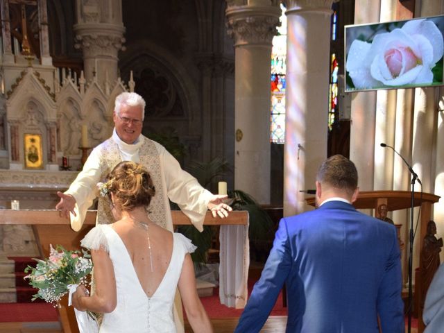 Le mariage de Jérémy et Sonia à Chanzeaux, Maine et Loire 22