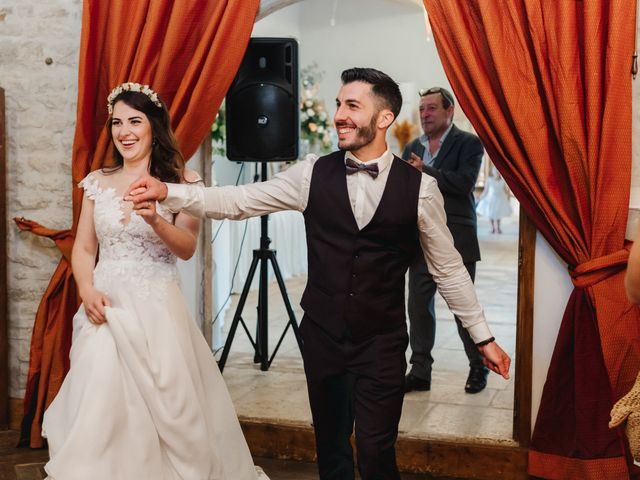 Le mariage de Kevin et Cassandra à Morancé, Rhône 14