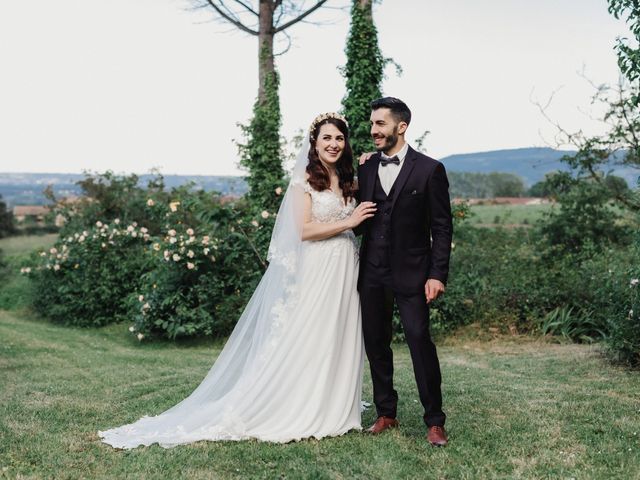 Le mariage de Kevin et Cassandra à Morancé, Rhône 33