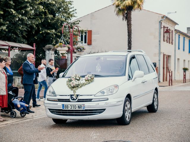 Le mariage de Sylvain  et Victoria à Trizay, Charente Maritime 2