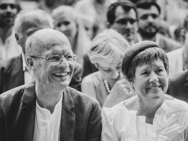 Le mariage de Emmanuel et Gaëlle à Pont-l&apos;Abbé, Finistère 5