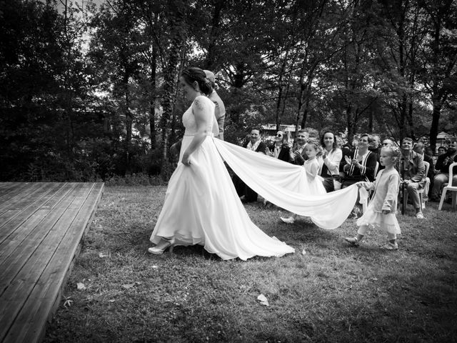 Le mariage de David et Amélie à Saint-Gervais, Vendée 7