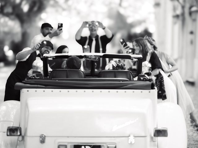 Le mariage de Julien et Elodie à Cabasse, Var 23