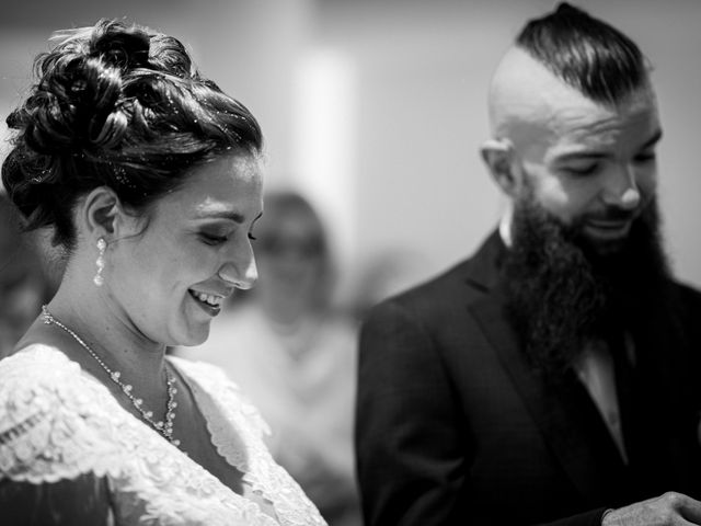 Le mariage de Julien et Elodie à Cabasse, Var 25