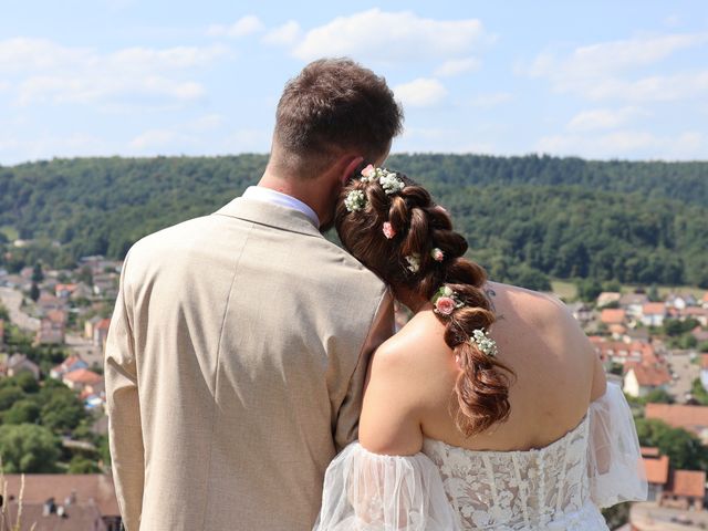 Le mariage de Valentin et Lucie à Bitche, Moselle 7