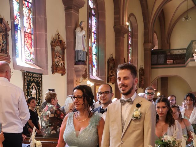 Le mariage de Valentin et Lucie à Bitche, Moselle 10