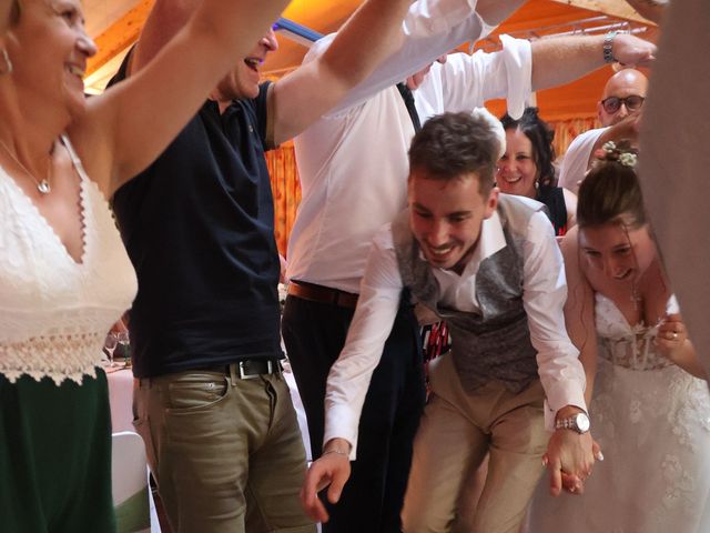 Le mariage de Valentin et Lucie à Bitche, Moselle 26