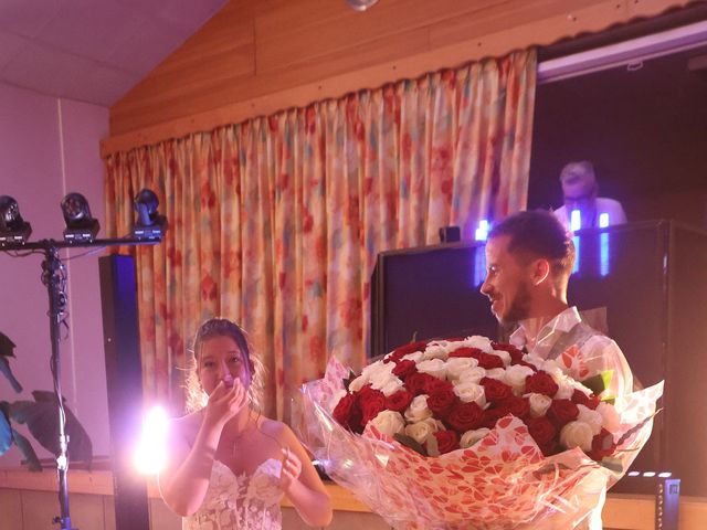 Le mariage de Valentin et Lucie à Bitche, Moselle 30