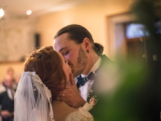 Le mariage de Auphélie et Raphaël à Vignieu, Isère 15