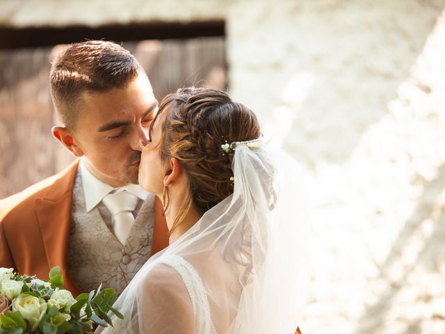 Le mariage de Thomas et Laura à Capestang, Hérault 23