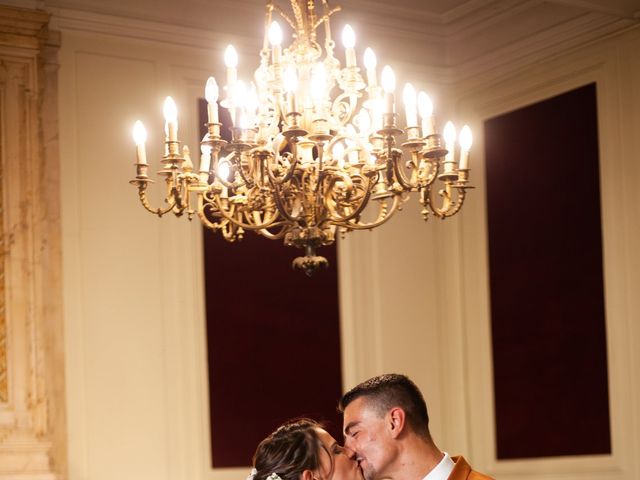 Le mariage de Thomas et Laura à Capestang, Hérault 33