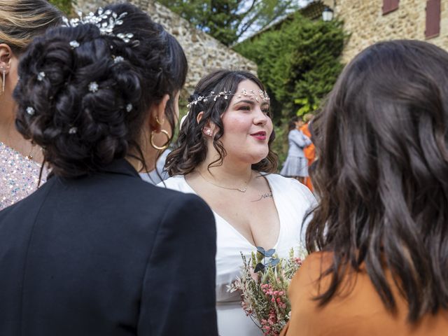 Le mariage de Wilder et Morgane à Puyméras, Vaucluse 2