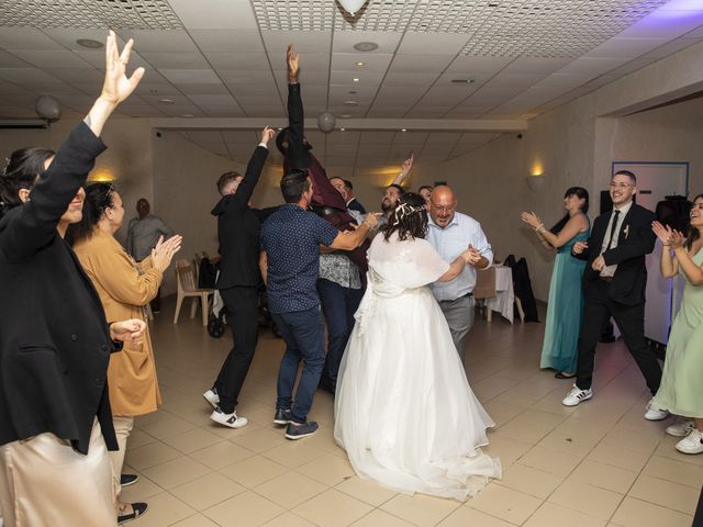 Le mariage de Wilder et Morgane à Puyméras, Vaucluse 44