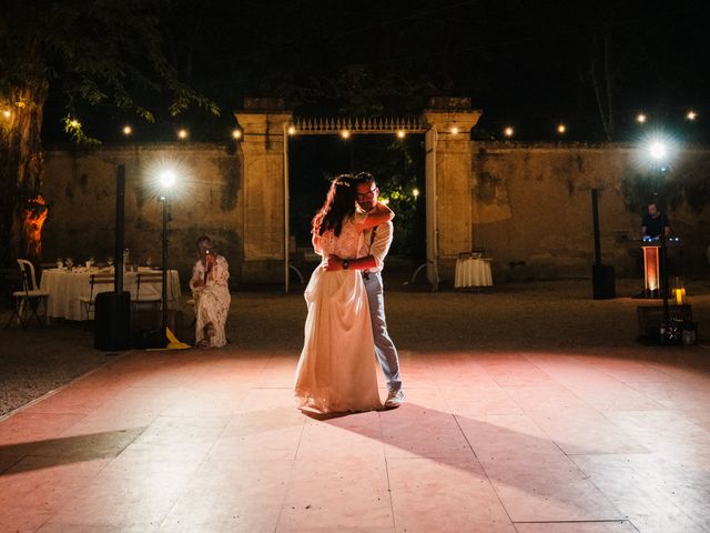 Le mariage de Charles et Ludivine à Roquemaure, Gard 27