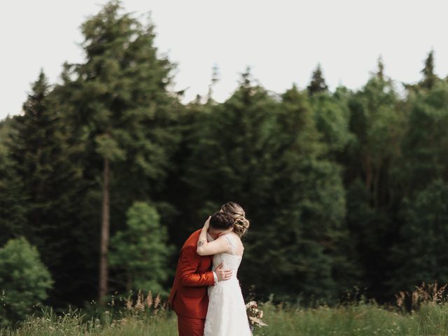 Le mariage de Corentin et Margaux à Marols, Loire 40