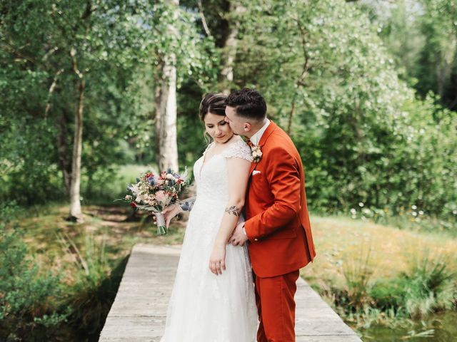 Le mariage de Corentin et Margaux à Marols, Loire 1