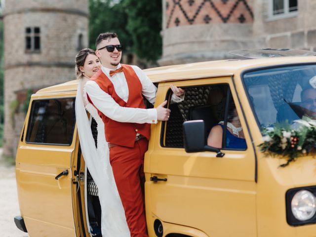 Le mariage de Corentin et Margaux à Marols, Loire 2