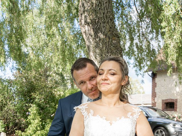 Le mariage de Ludovic et Alexandra à Sainte-Marie-aux-Anglais, Calvados 24