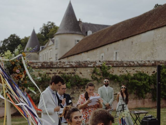 Le mariage de Pierre et Chloé à Sens-Beaujeu, Cher 32