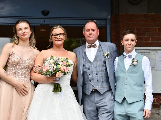 Le mariage de Julien et Rebecca à La Madeleine, Nord 1