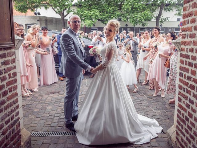 Le mariage de Benoît et Nathalie  à Guesnain, Nord 1
