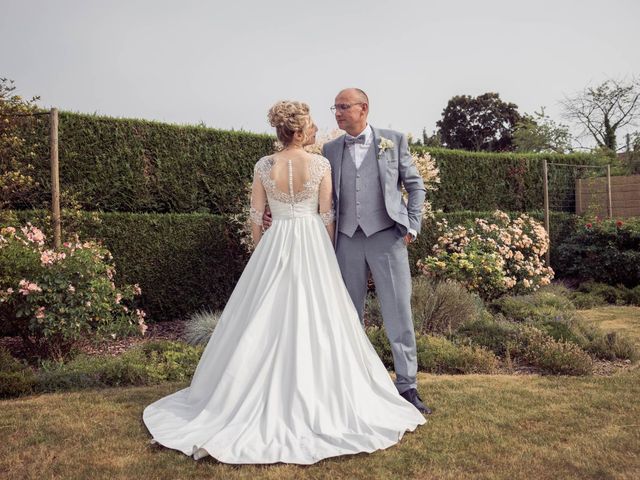 Le mariage de Benoît et Nathalie  à Guesnain, Nord 9
