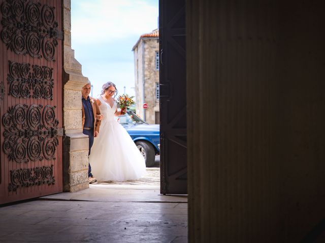 Le mariage de Jean-Philippe et Jenny à Angoulême, Charente 12