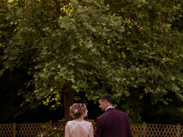 Le mariage de Frédéric  et Marine à Vouillé, Vienne 43