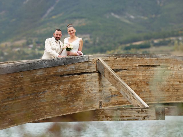 Le mariage de Elodie et Mehdi à Châteauroux, Hautes-Alpes 7