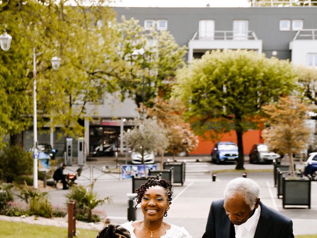 Le mariage de Éric et Christelle à Montfermeil, Seine-Saint-Denis 19