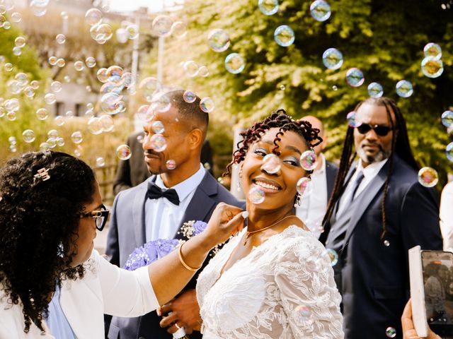 Le mariage de Éric et Christelle à Montfermeil, Seine-Saint-Denis 25