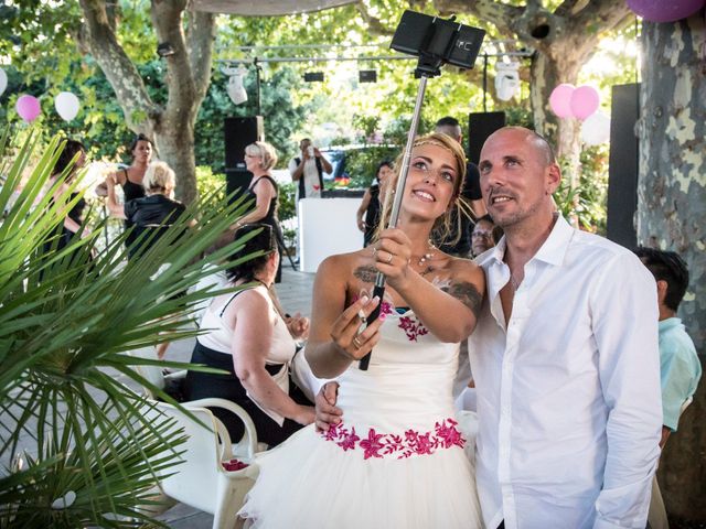 Le mariage de Romuald et Tiphanie à La Garde, Alpes-de-Haute-Provence 32