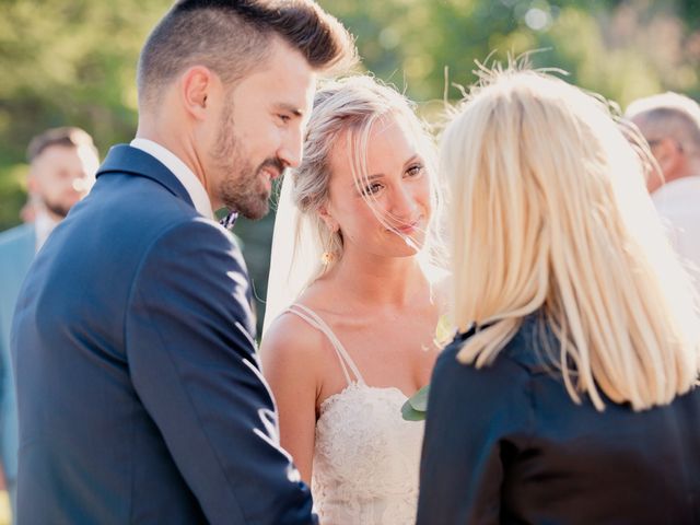 Le mariage de Benjamin et Manon à Vaugines, Vaucluse 74