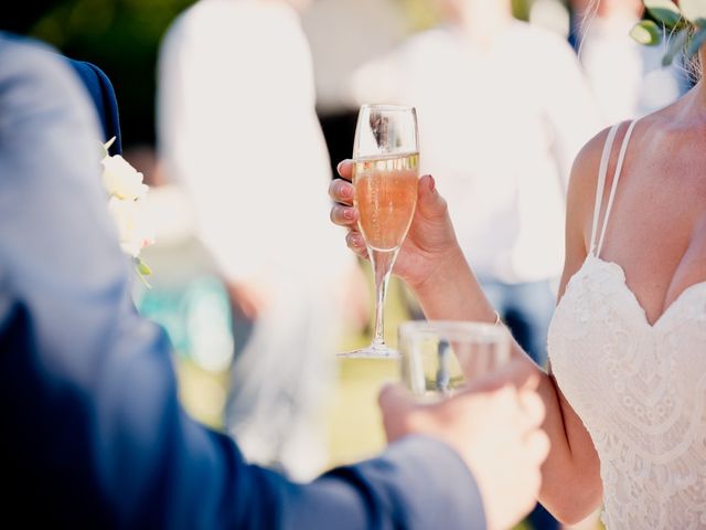 Le mariage de Benjamin et Manon à Vaugines, Vaucluse 76