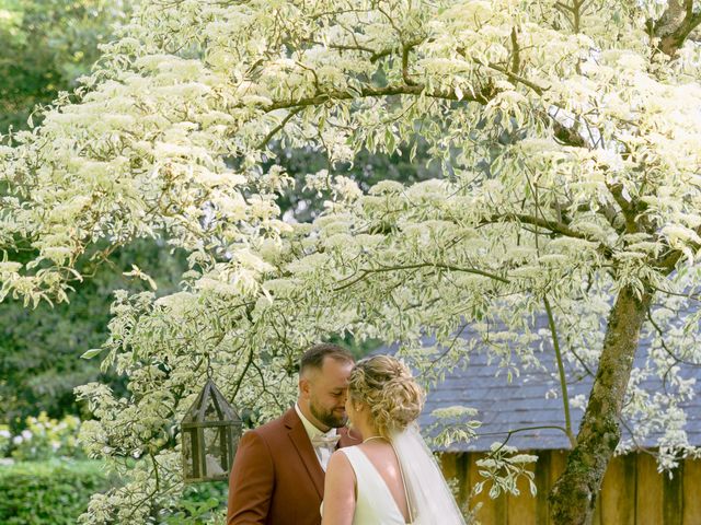 Le mariage de Alex et Soizic à Cambremer, Calvados 23