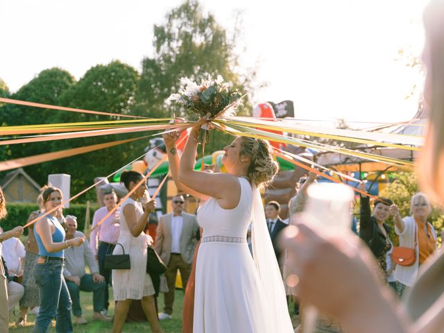 Le mariage de Alex et Soizic à Cambremer, Calvados 28