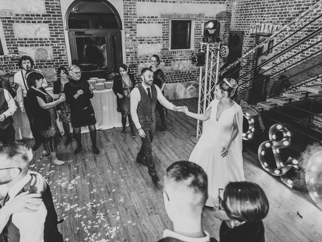Le mariage de Paul et Chloé à Saint-Germain-sous-Cailly, Seine-Maritime 77