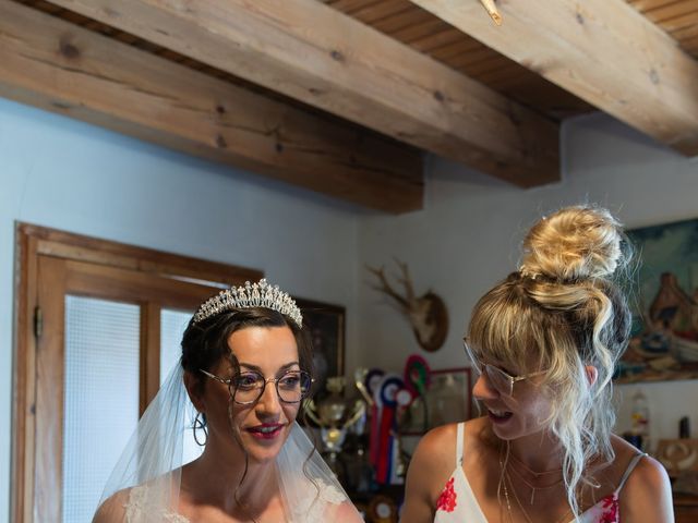 Le mariage de Lionnel et Emilie à Saint-Bonnet-de-Chirac, Lozère 12