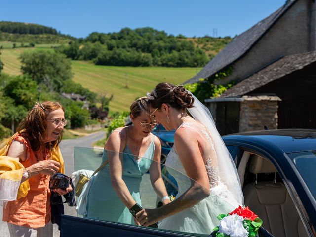 Le mariage de Lionnel et Emilie à Saint-Bonnet-de-Chirac, Lozère 19